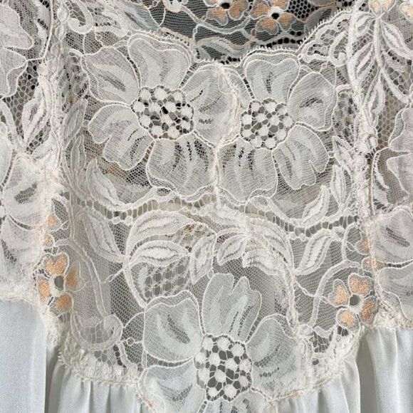 Vintage cream slip dress nightgown  floral lace bust  women's lingerie - Picture 5 of 11